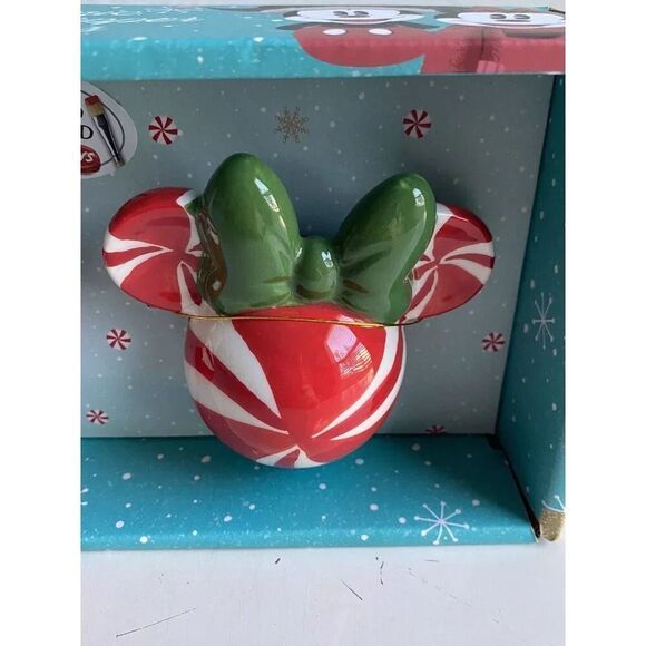 Disney Mickey And Minnie Mouse Christmas Peppermint Salt Pepper Shakers NEW - Picture 3 of 12